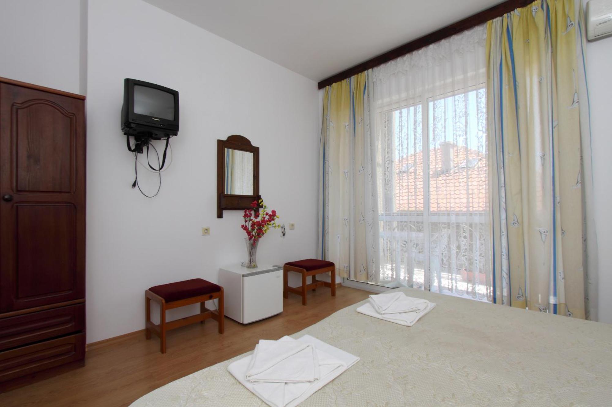 Family Hotel Verona Σωζόπολη Εξωτερικό φωτογραφία