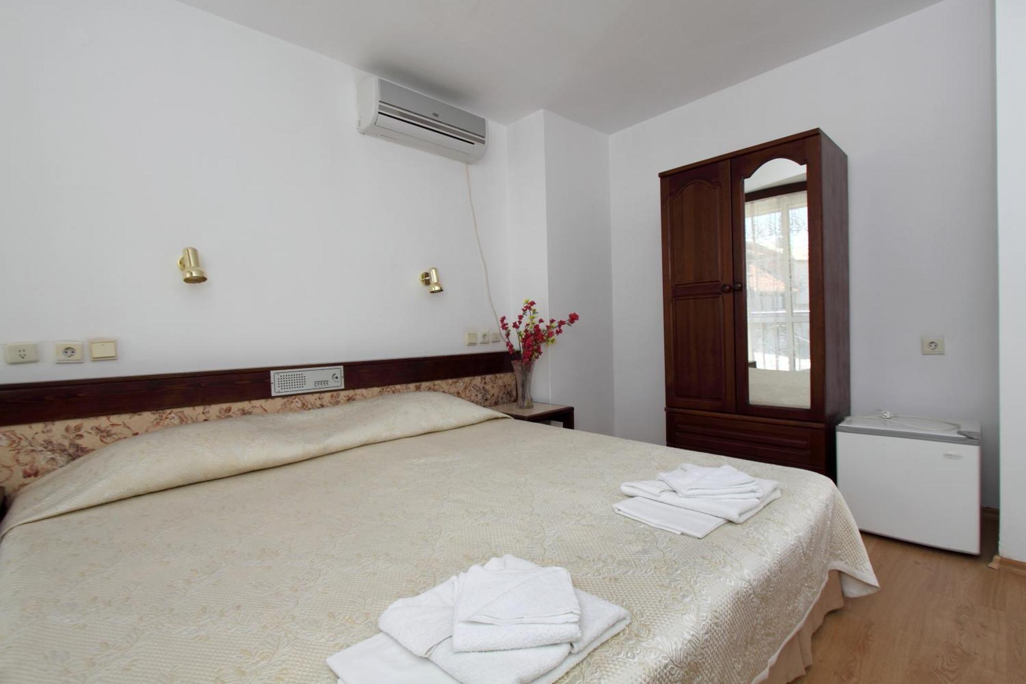 Family Hotel Verona Σωζόπολη Εξωτερικό φωτογραφία